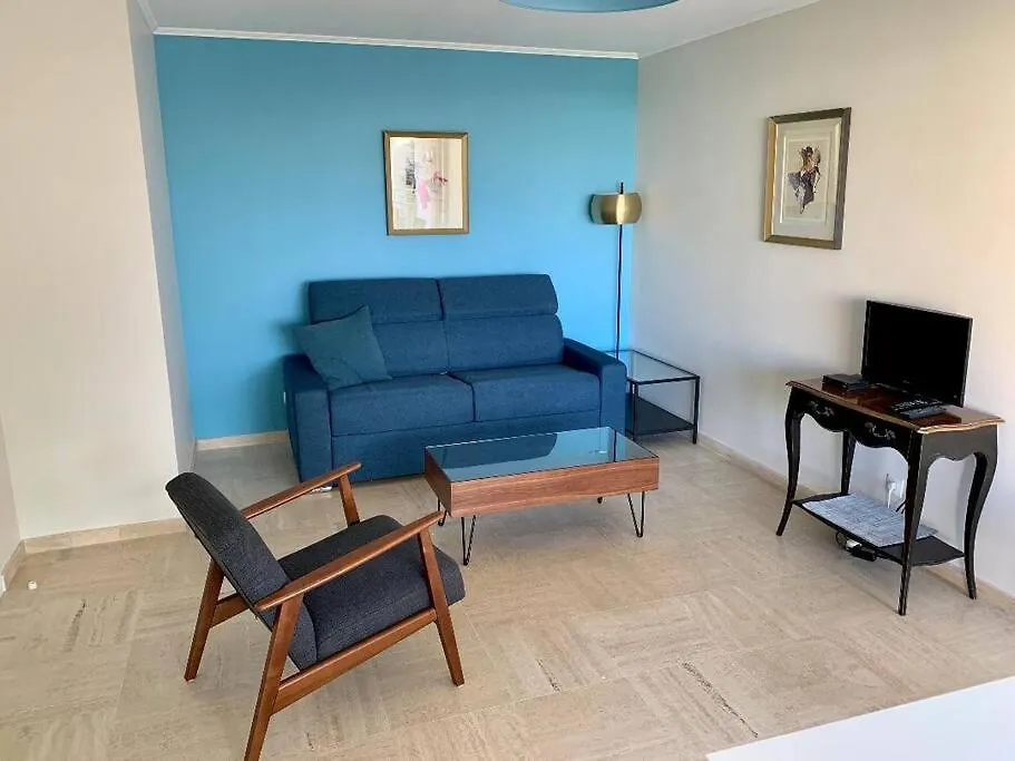 Apartment Croisette And Beaches. View On Gardens And Sea. Cannes France